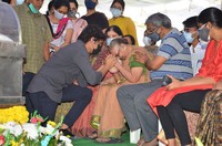 Nagarjuna Pays Condolences to Sirivennela Seetharama Sastry